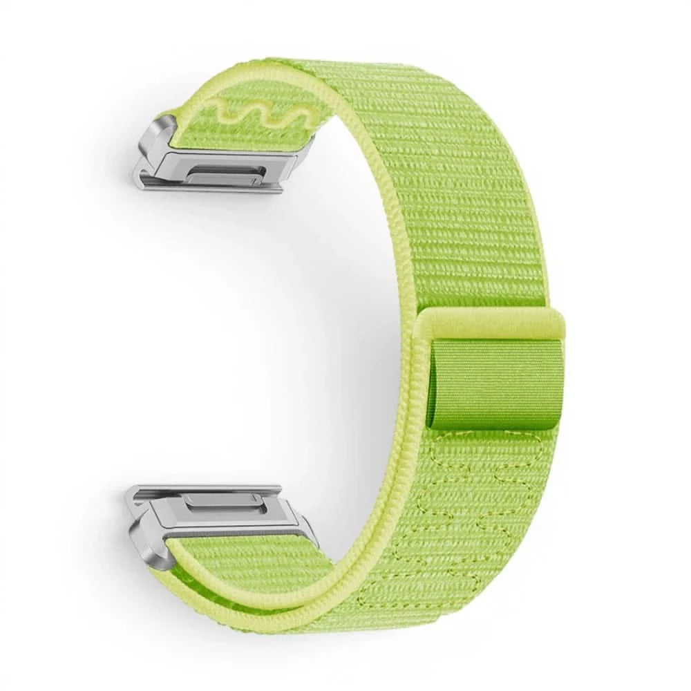 Bracelet Weave nylon tressé vert, vue de profil 2 - Garmin QuickFit 26mm | Clipz-it