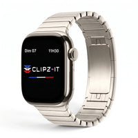 Clipz It Modula stainless steel link bracelet for Apple Watch with brushed finish and slim butterfly clasp